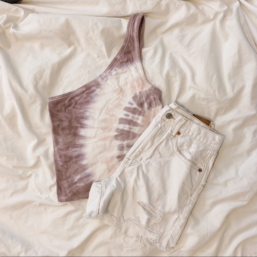 🌸Crop Tank🌸 - Picture 3 of 3
